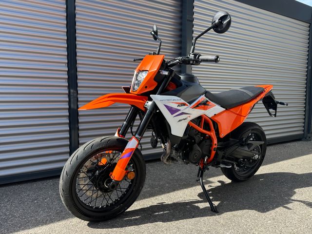 KTM 390 SMC R — SUPERMOTO / 4 JAHRE GARANTIE !!