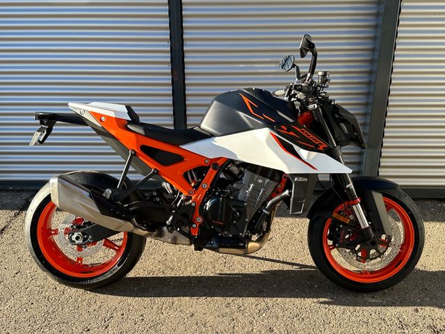 KTM 990 DUKE R / MODELL 2026 / SOFORT !!