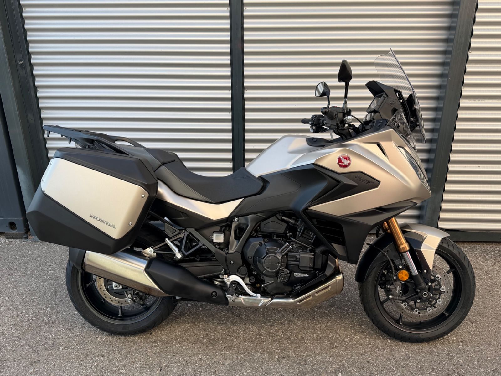 Honda NT1100 DCT + E-FAHRWERK / MY 2026 / "DEMO SALE"