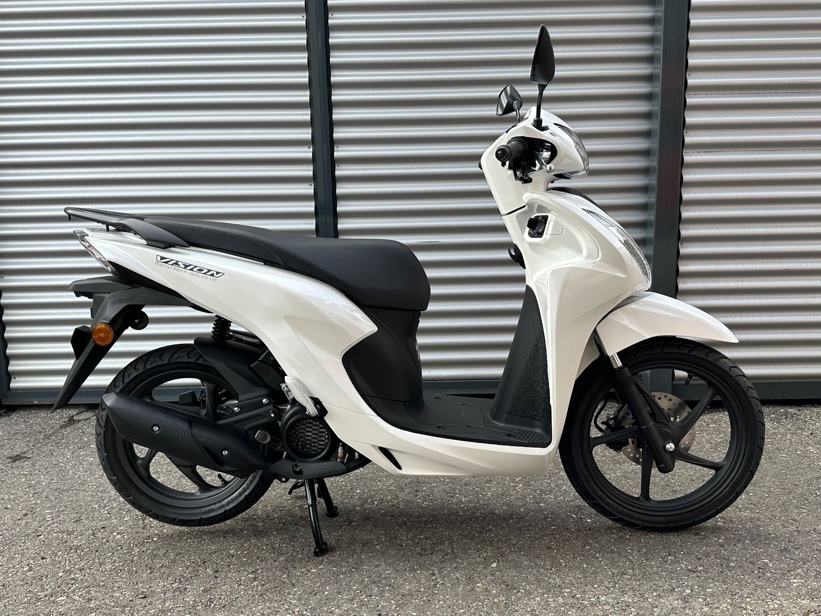 Honda VISION 110 / AKTION "GOLDEN SUMMER"